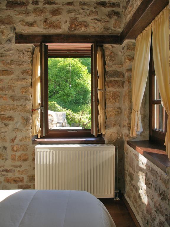 Oihalia Guesthouse Fidhakia Room photo